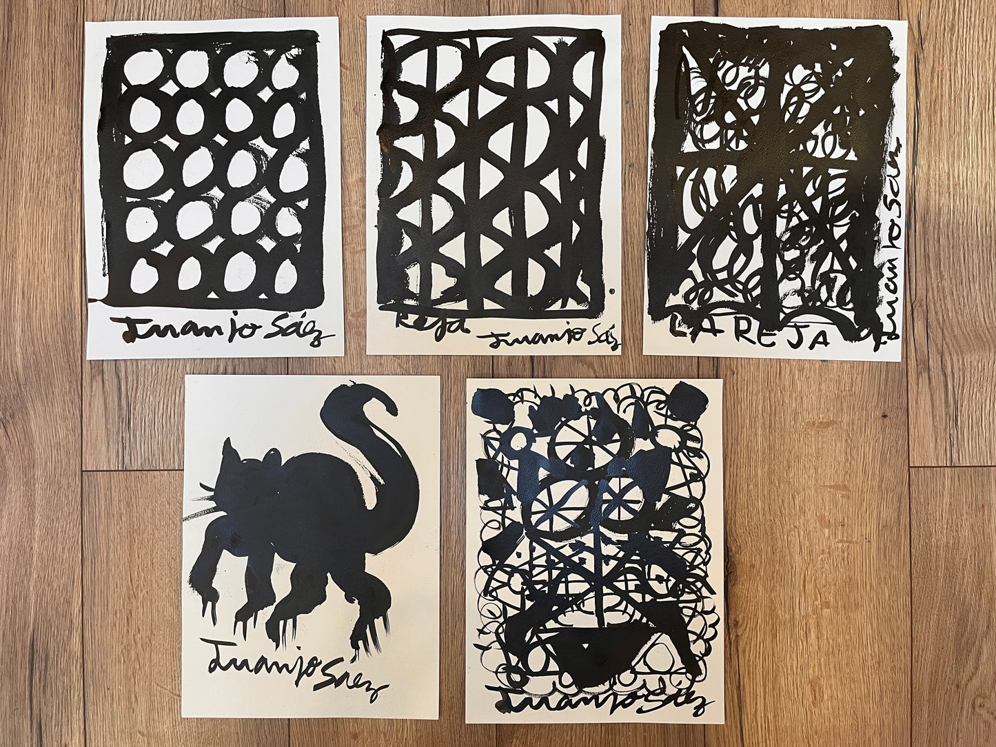 El gato y la reja · Conjunto de 5 tintas chinas · Juanjo Sáez