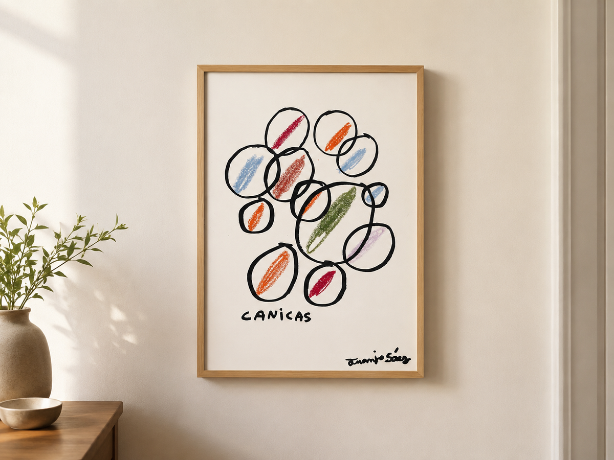 Pintura Canicas 2 enmarcada en la pared, canicas de colores dibujadas por Juanjo Sáez